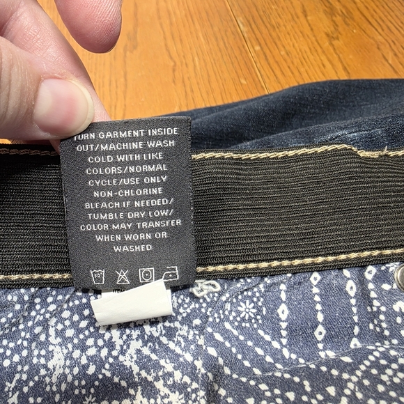 Torrid Sky High Skinny Premium Dark Denim Plus Size 30XTall - Picture 9 of 10